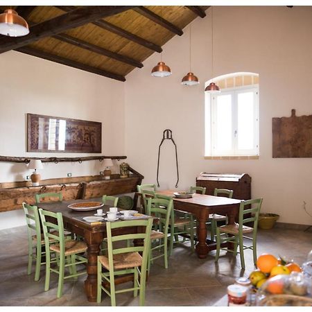 B&B Manca1Fiorino Бузето Палицоло Екстериор снимка