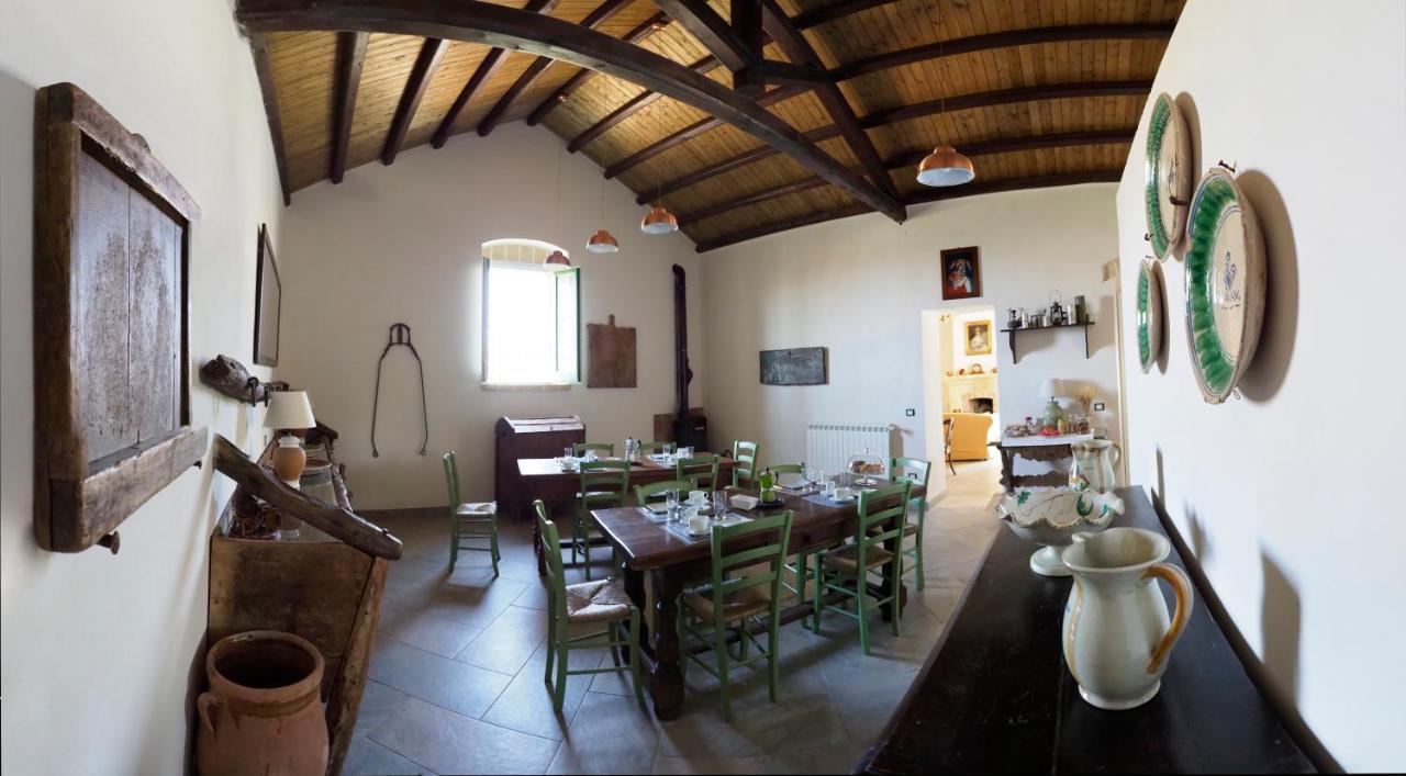 B&B Manca1Fiorino Бузето Палицоло Екстериор снимка